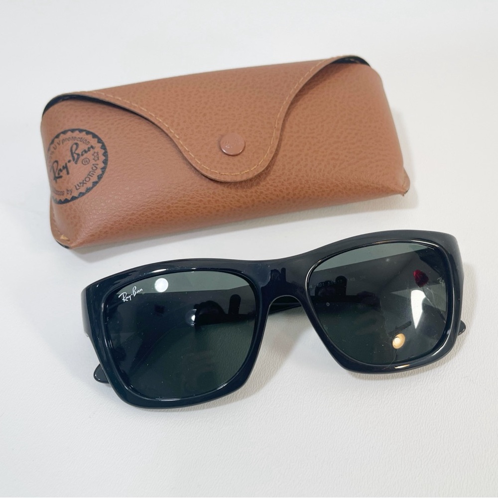 Ray Bans RB4194 Gloss Black w/ Dark Green G15 Lenses